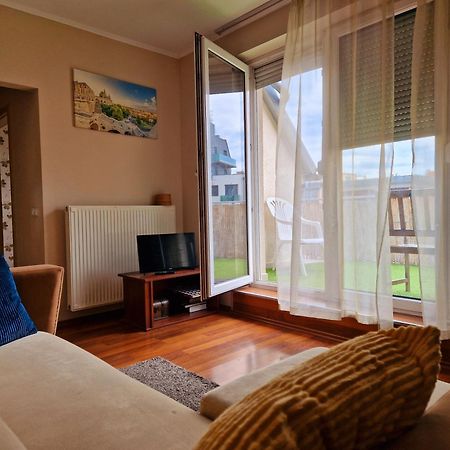 Vendel Terasz Appartement Boedapest Buitenkant foto