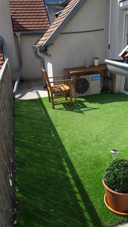 Vendel Terasz Appartement Boedapest Buitenkant foto